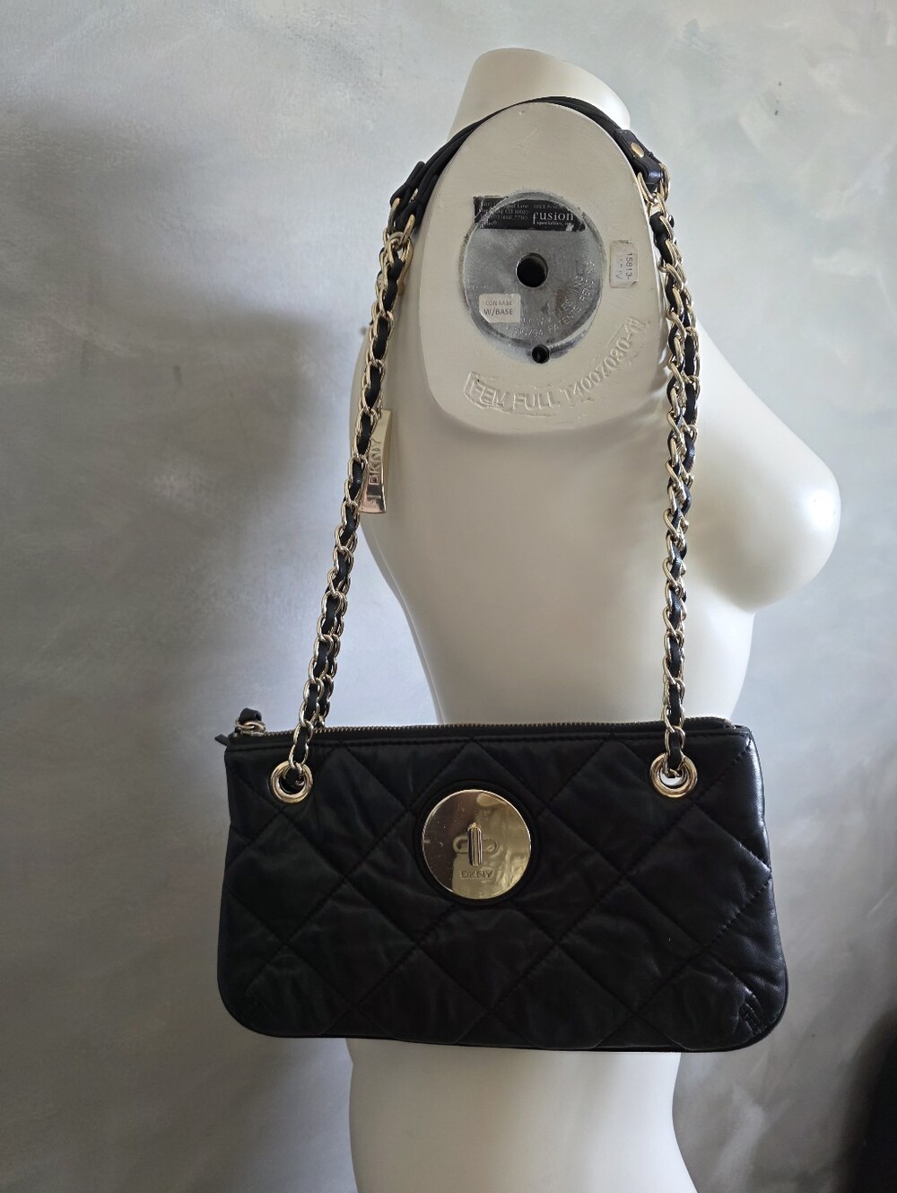 DKNY Quilted Black Soft Leather Shoulder Crossbody Bag Chain Straps 11x6